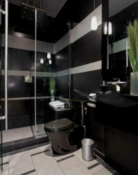 черная ванна с зеркалами4.jpg