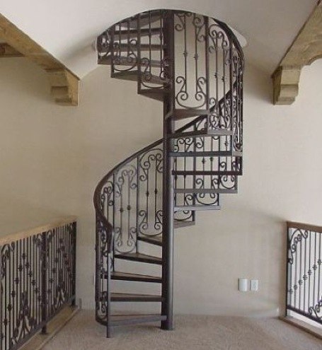 Винтовая Лестница В Частном Доме Фото