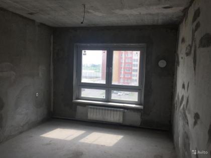 8906243155.jpg
