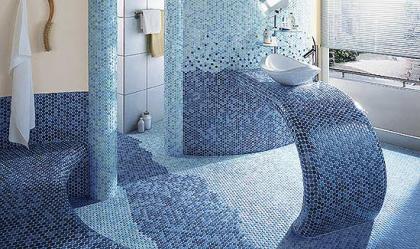 голубая мозаика в ванной3.jpg