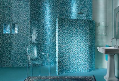 голубая мозаика в ванной6.jpg